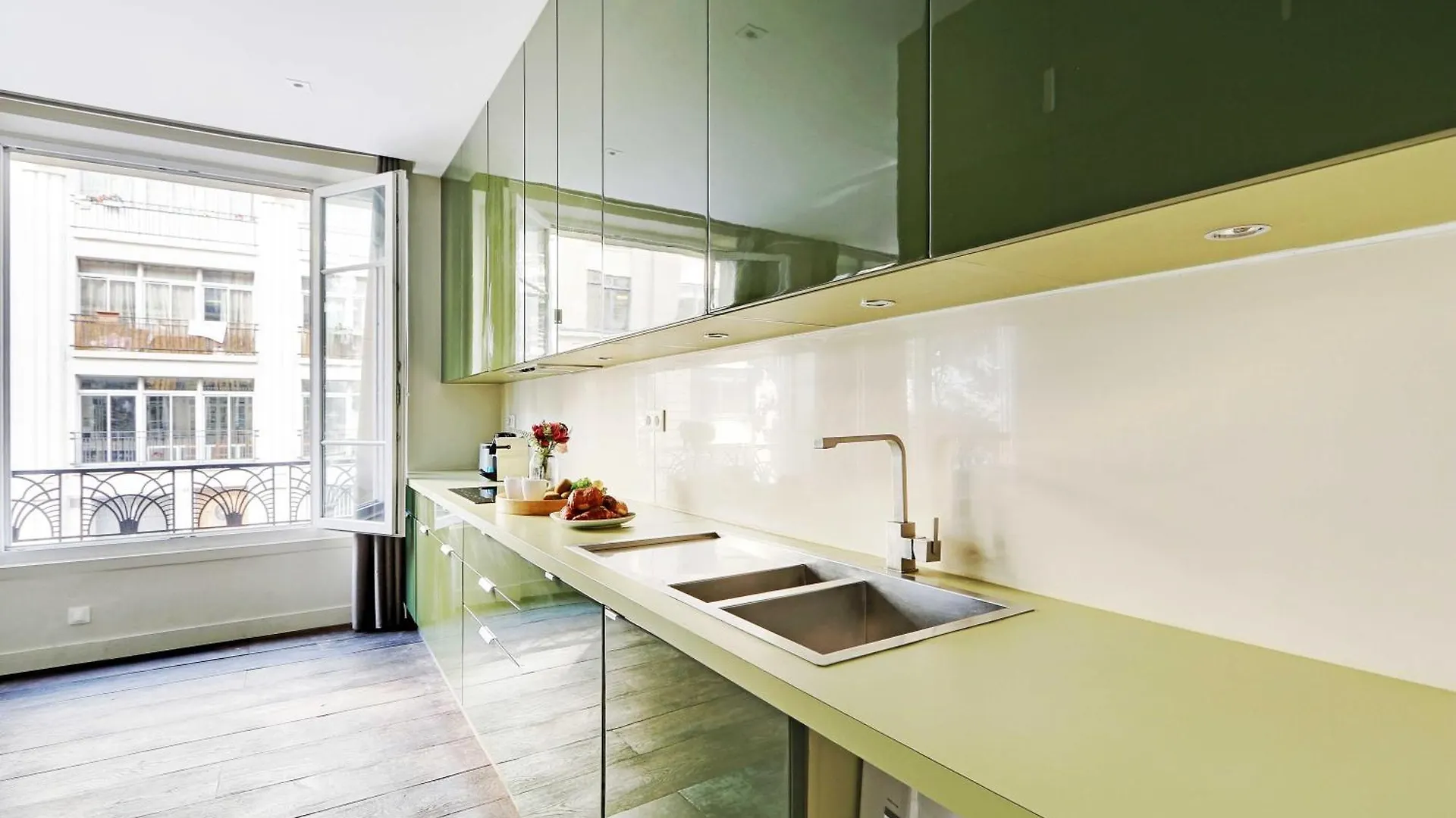 Apartament Appartement Beaubourg Paryż