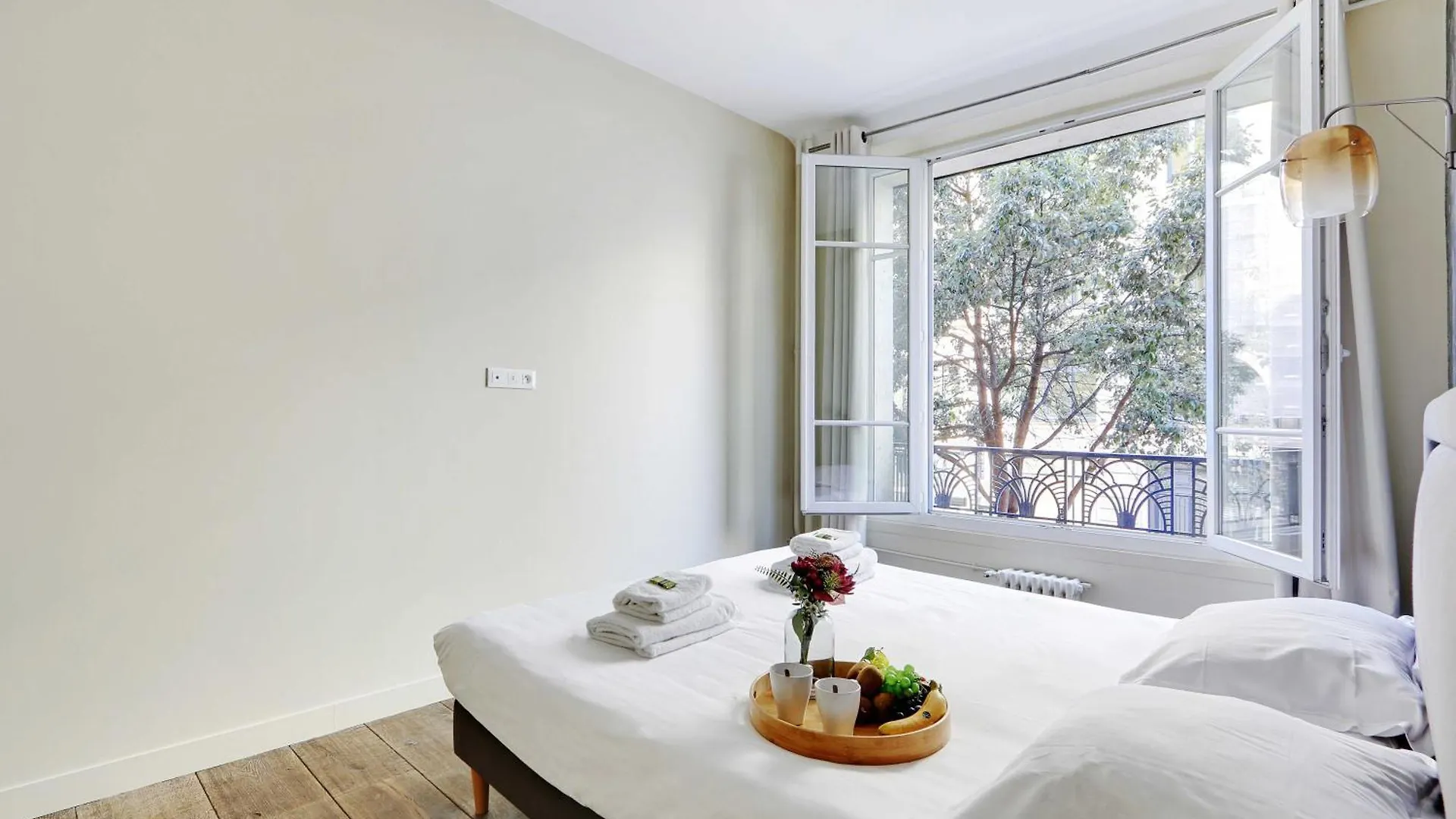 Apartament Appartement Beaubourg Paryż